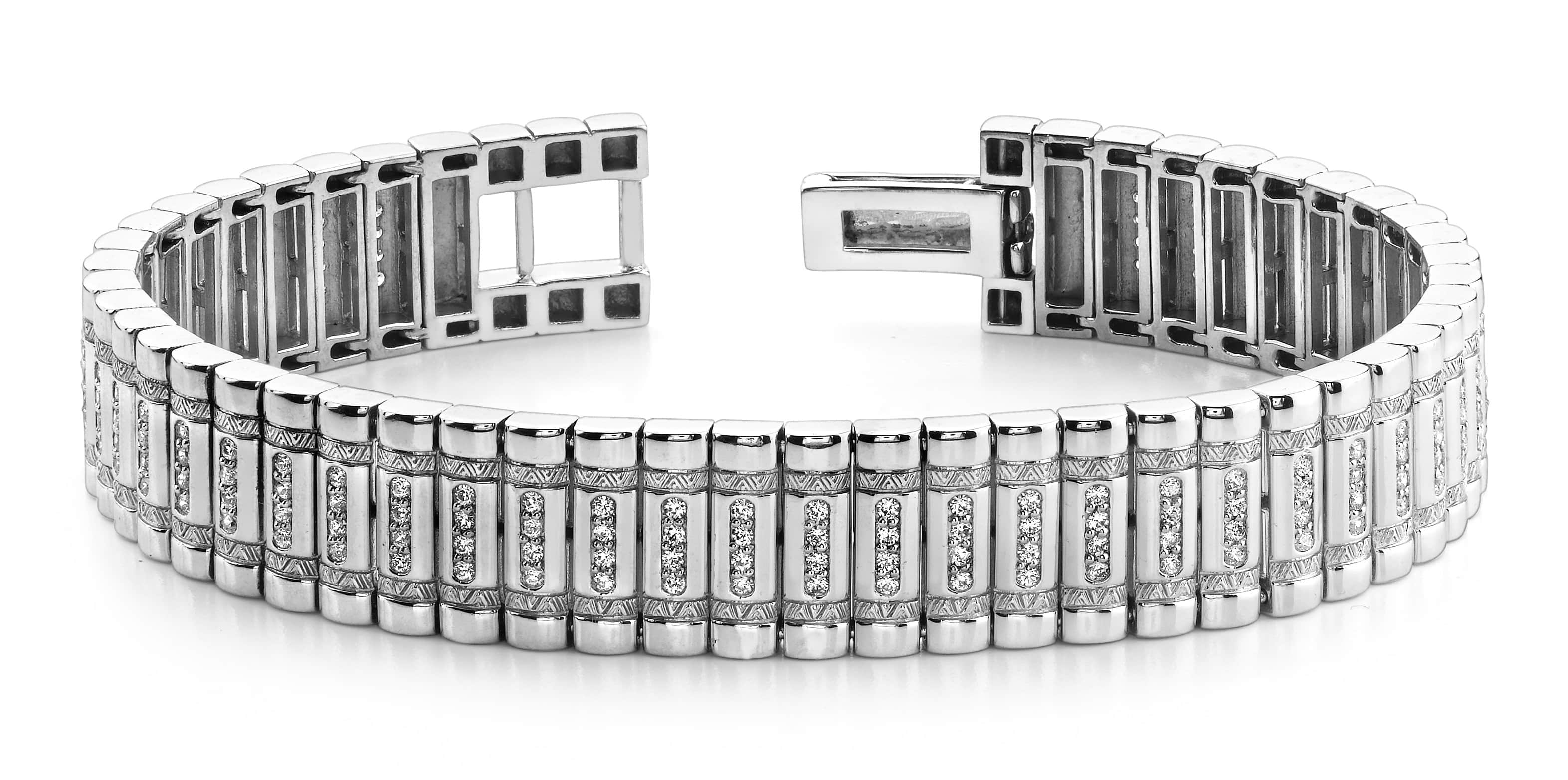 Sleek Platinum Bracelet for Men