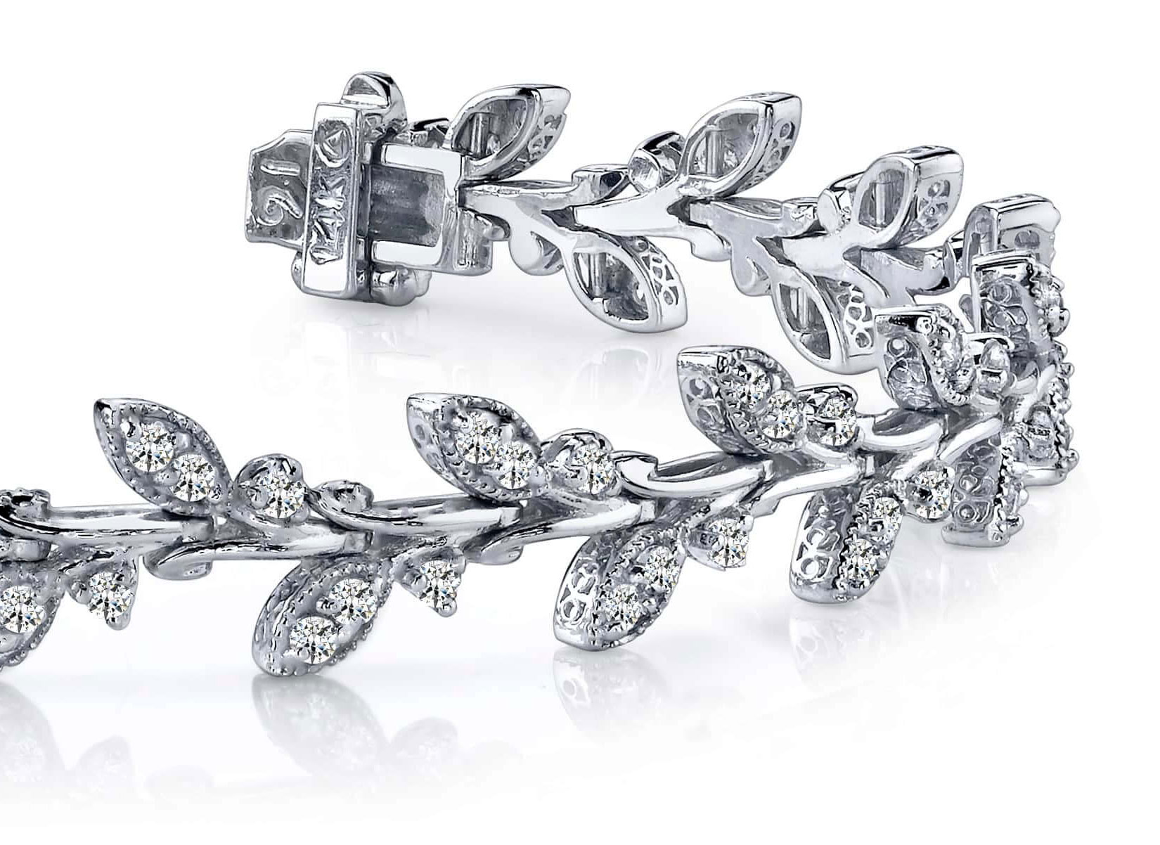 14K White Gold Three Prong Flower Clasp Diamond Tennis Bracelet (5 CTW -  F-G / VS1-VS2)